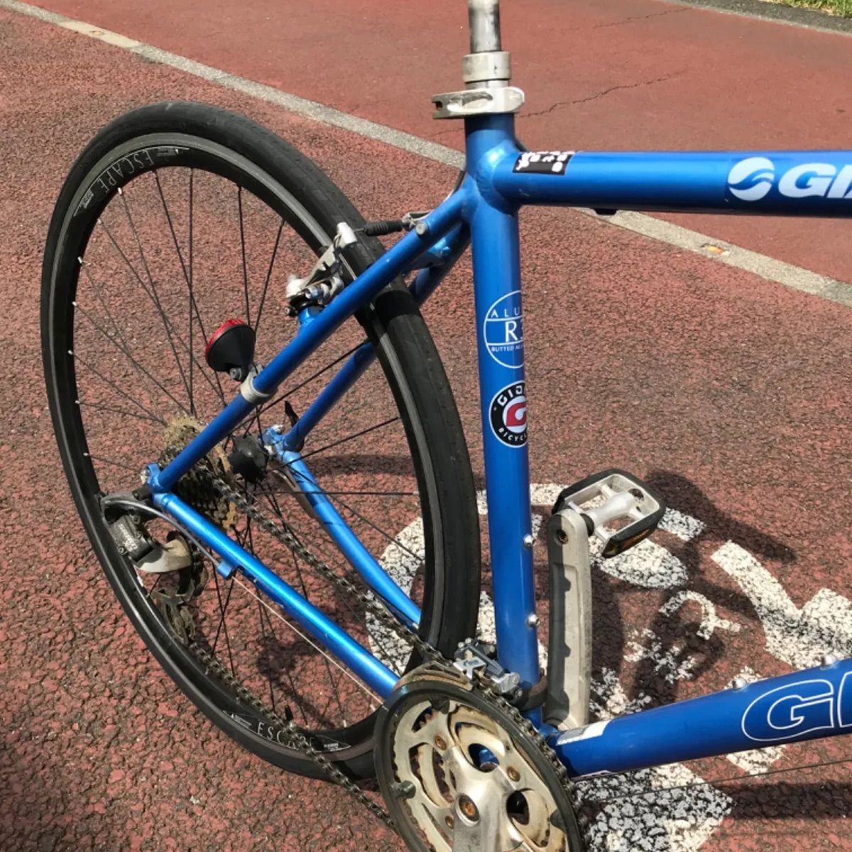 2012モデル なクロスバイクをお探しの方におすすめ