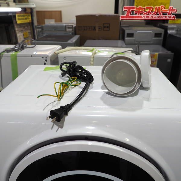 ☆ケーズウェーブ　小型衣類乾燥機　WARM DRYER3.0　2022年製 当社製品保証1年！インボイス対応！］ 小型衣類乾燥機 UV殺菌