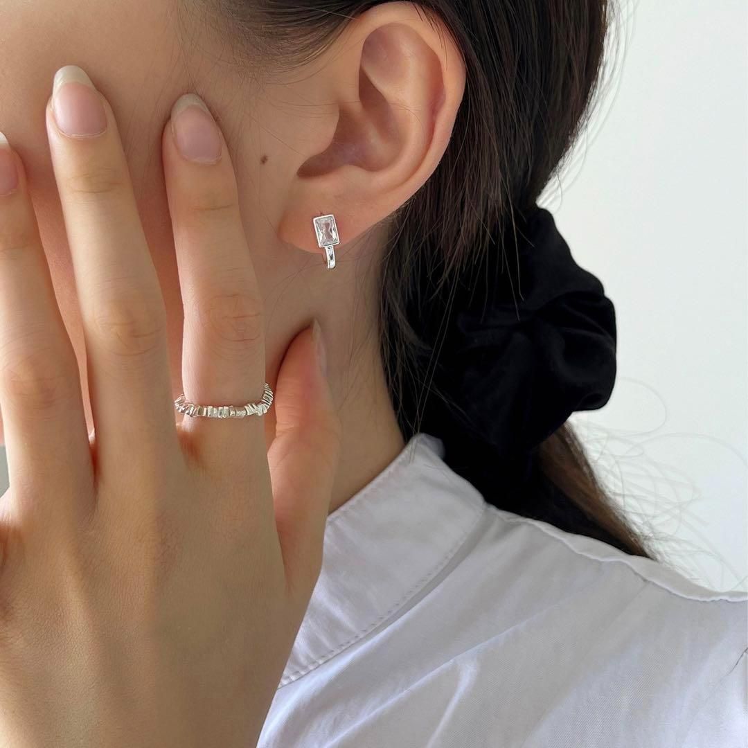美品 daughters jewelry シルバー ジルコニア フープピアス 美品 daughters jewelry シルバー ジルコニア フープピアス