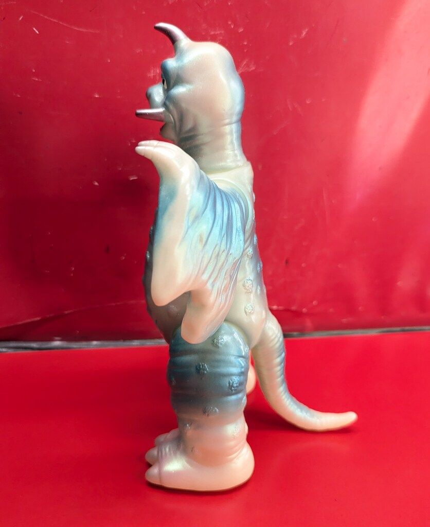 M1号 世紀の大怪獣 ブルマァク復刻 ペギラ蓄光 TSUBURAYA