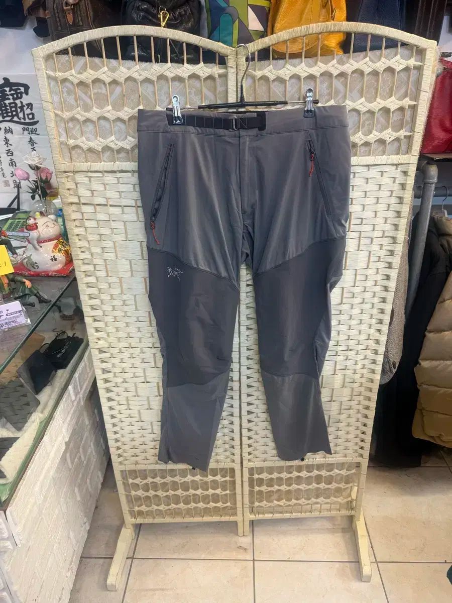 32 ARC TERYX アークテリクス GAMMA ガンマ ラック州 パンツ 販売