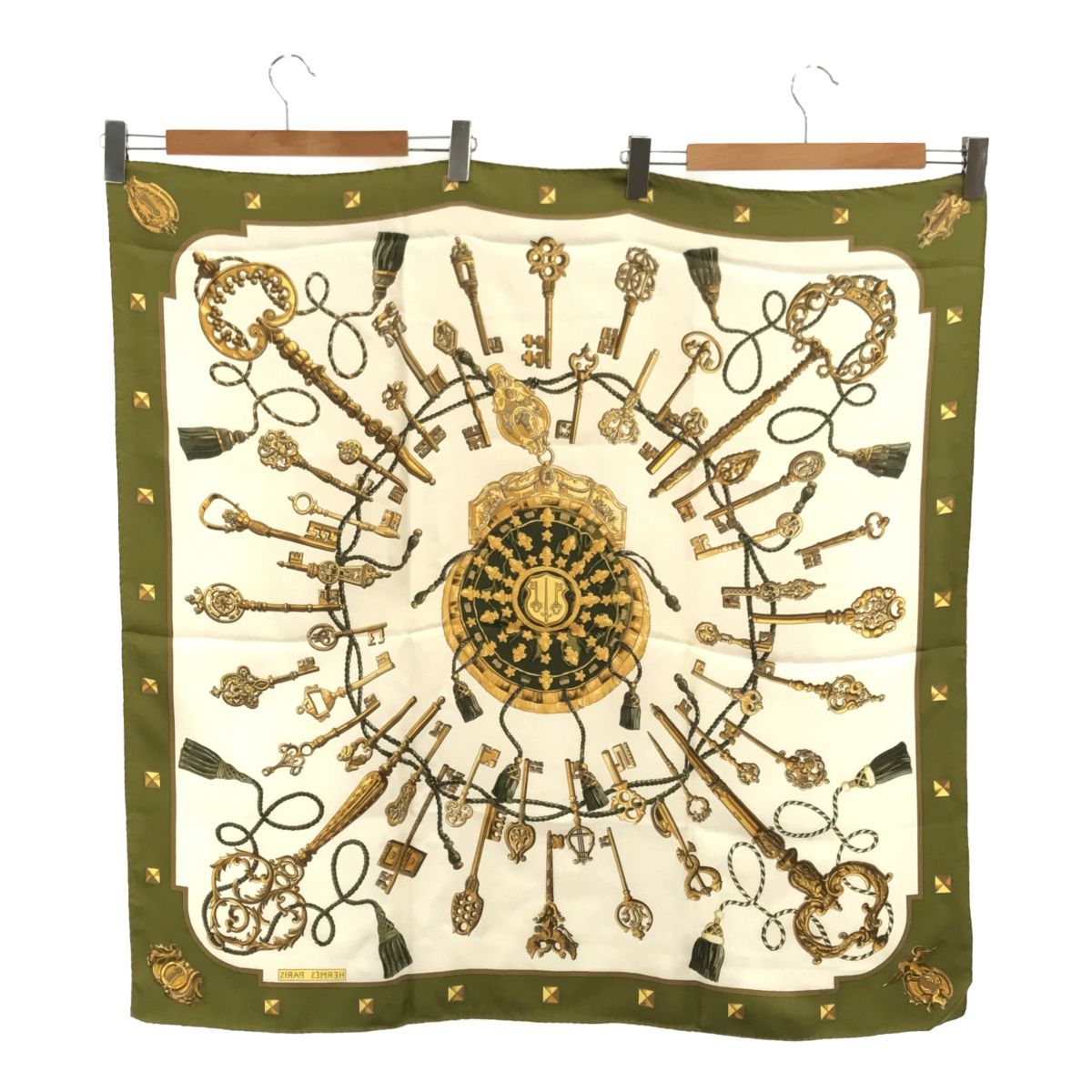 【美品】HERMES カレ90 鍵　スカーフ　グリーン エルメス HERMES カレ90 LES CLES 鍵 スカーフ シルク グリーン