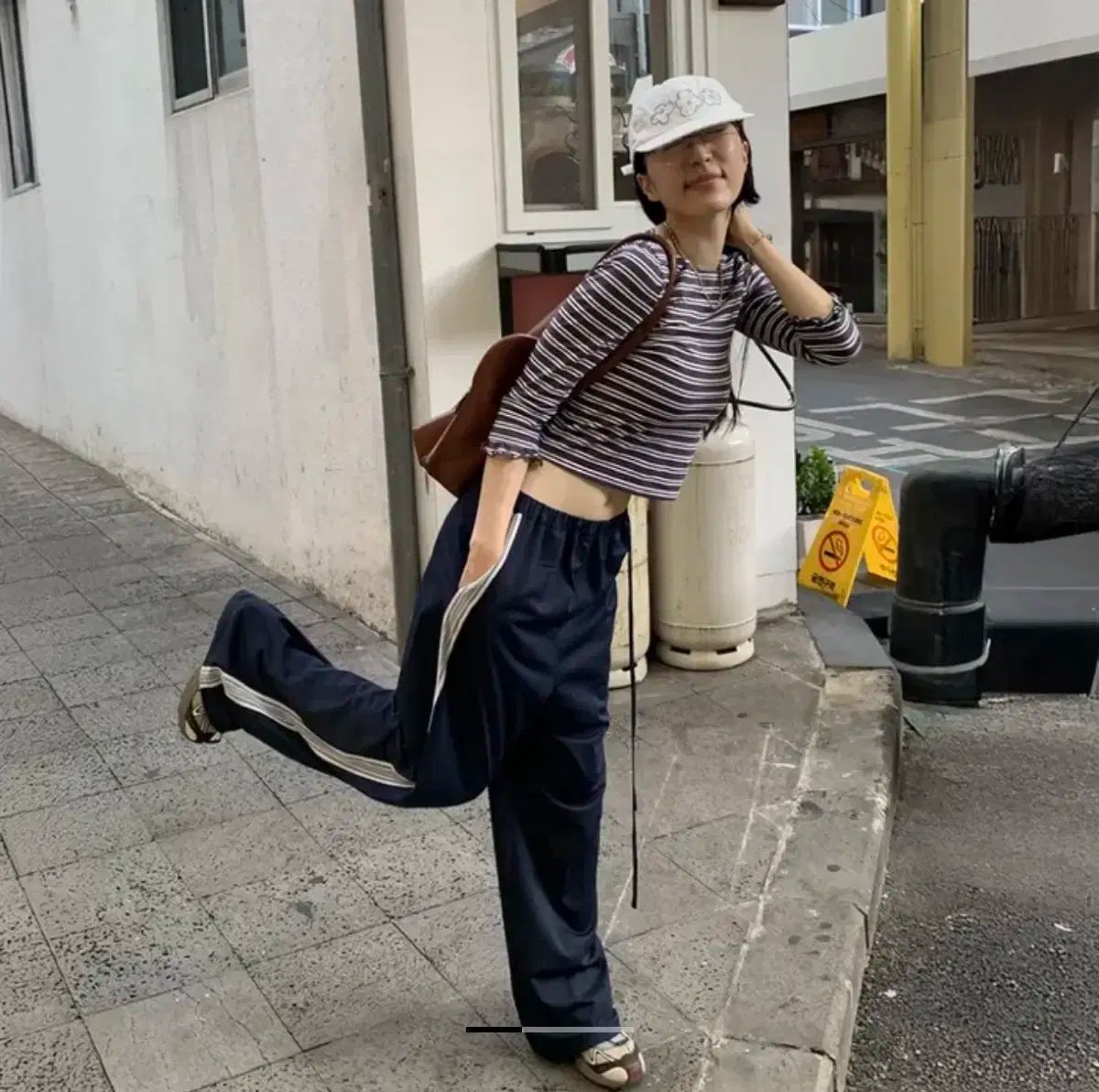 ホクス フォカス トラックパンツ-ネイビー