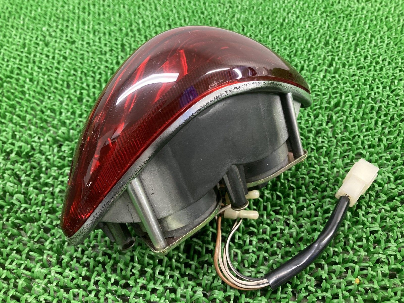 GSX1300Rハヤブサ テールランプ 24F0 スズキ 純正 バイク 部品 GSX1300Rハヤブサ テールランプ 24F0 スズキ 純正 バイク 部品 GW71A
