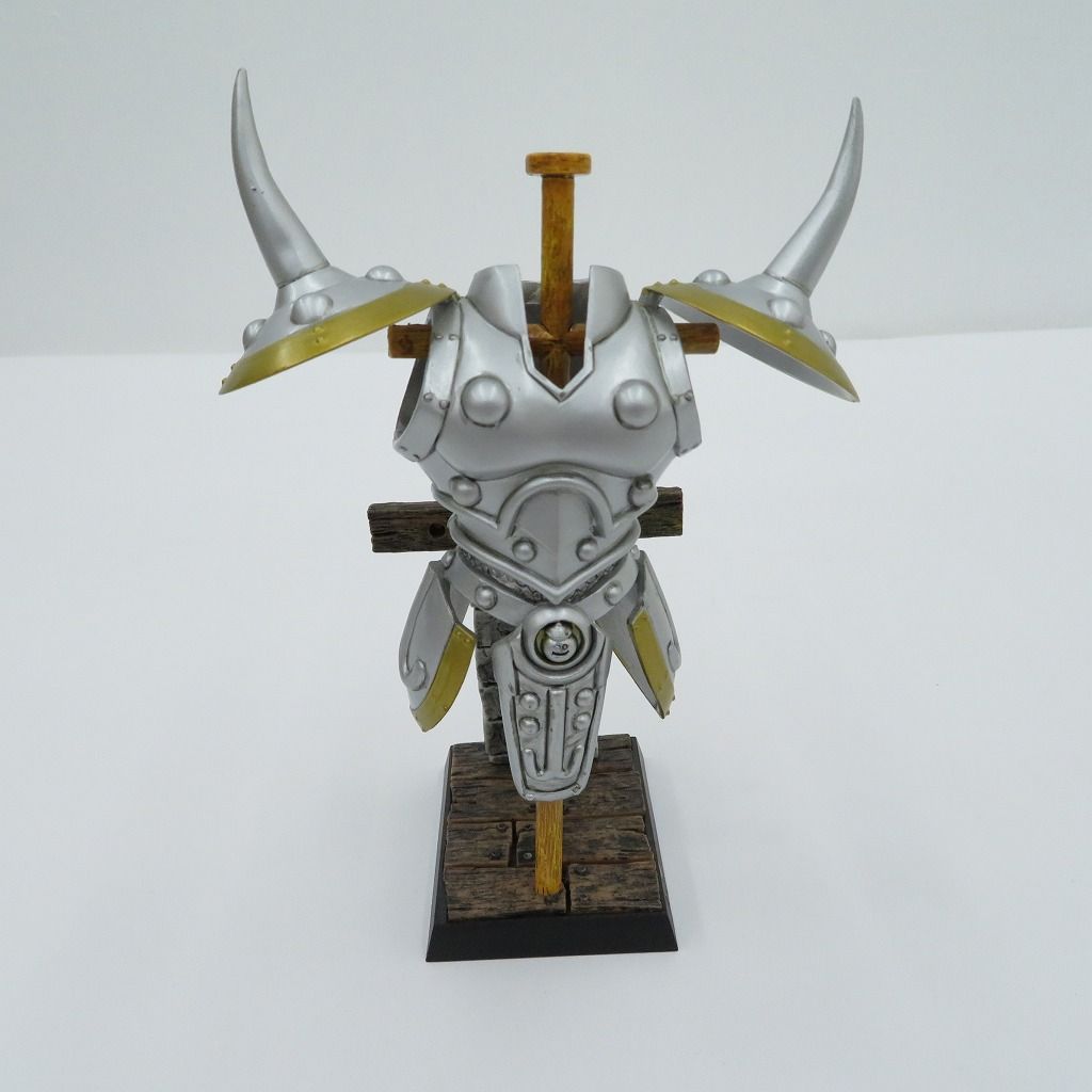 メタルキングのよろい ドラゴンクエスト レジェンドアイテムズギャラリー 瀬戸店】シークレット メタルキングの鎧 ドラクエ レジェンド