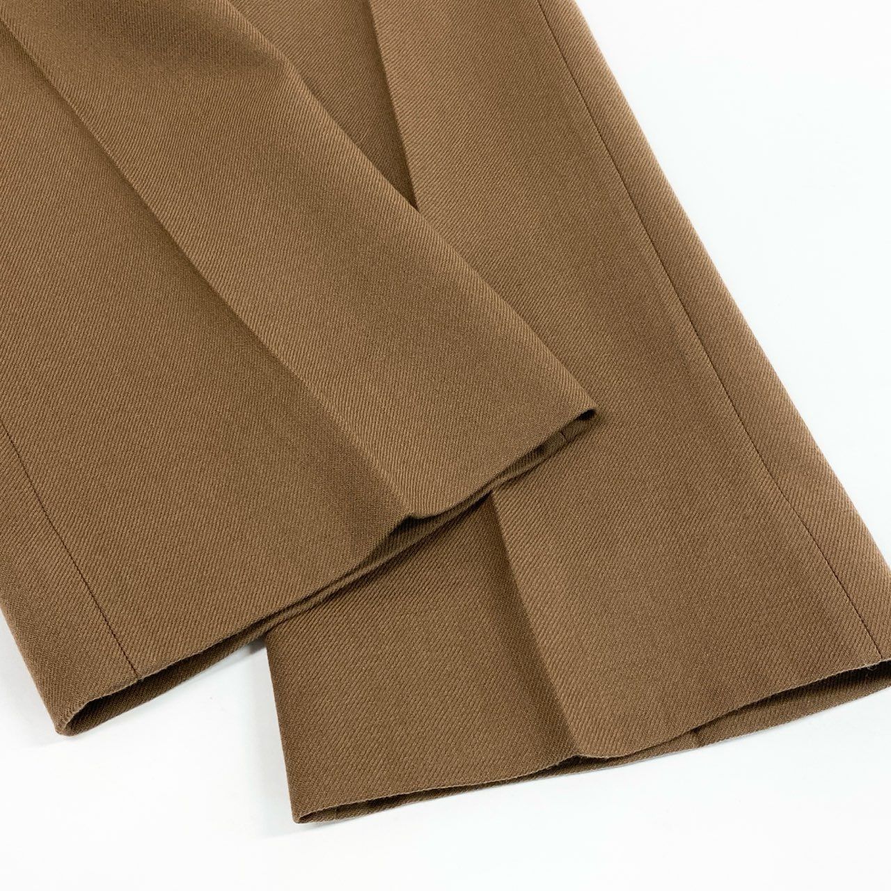 HEM CUT SLIM FLARE DENIM | WOMEN | MADISONBLUE