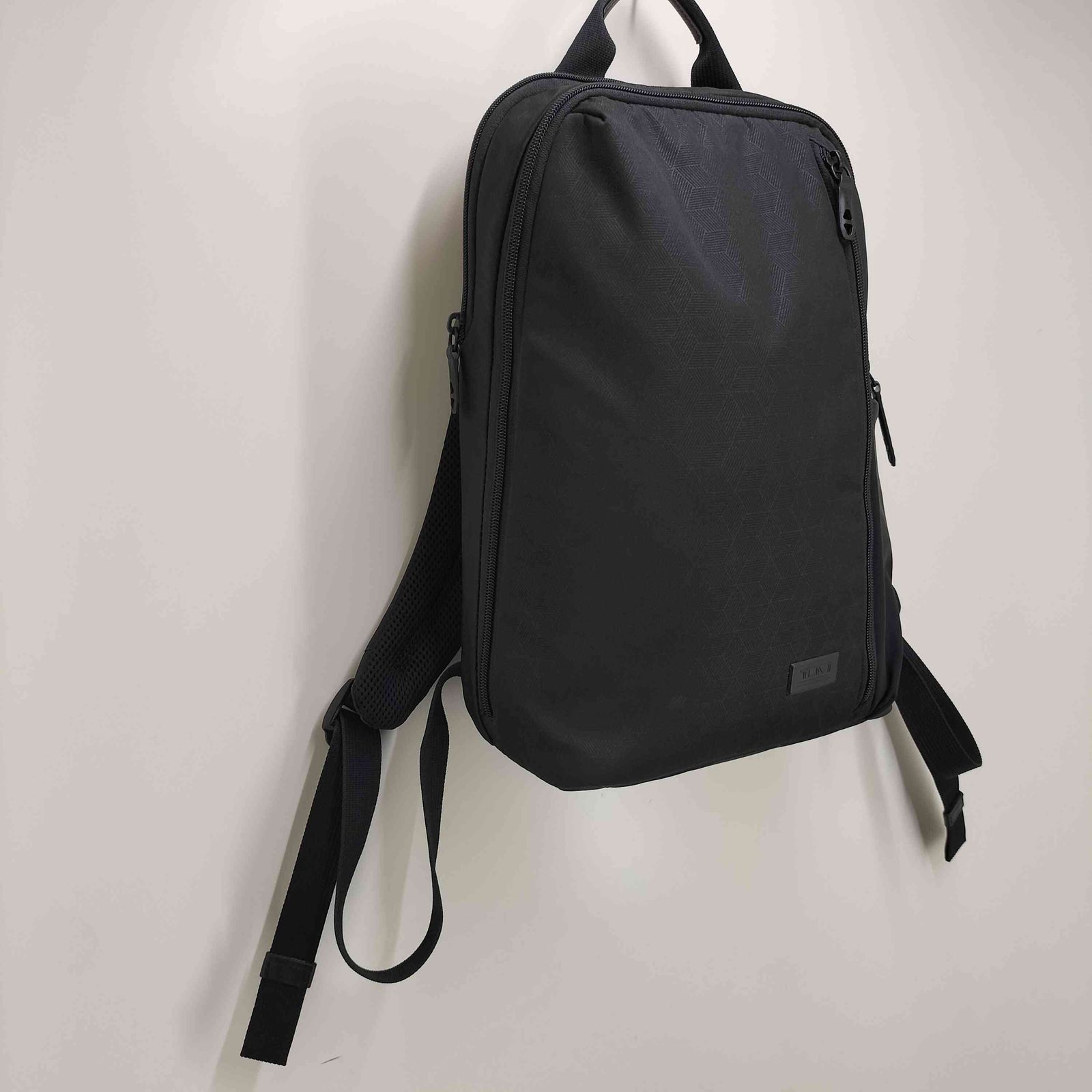 TUMI JOSHUA COMPACT BACKP ツゥミ リュックサック TUMI （2ページ目