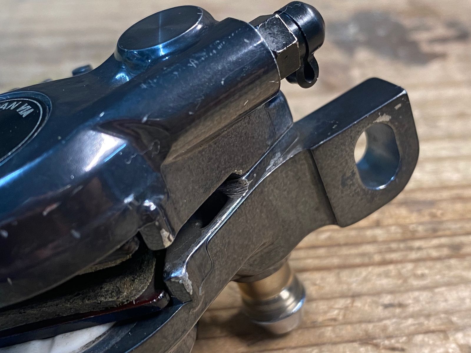 JJ073 シマノ SHIMANO BR-R785 ポストマウント ディスクブレーキ