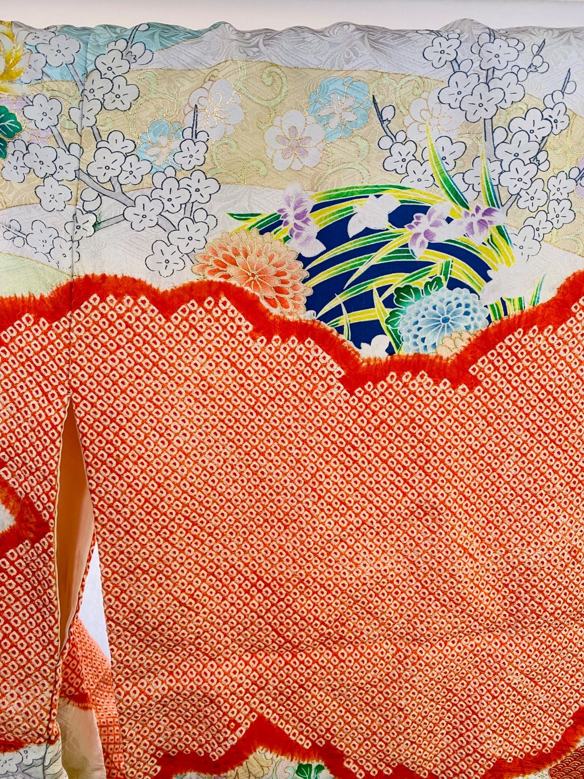 着物】振袖 アンティーク振袖 アンティーク 袷 絞り 金糸 雲鳥花