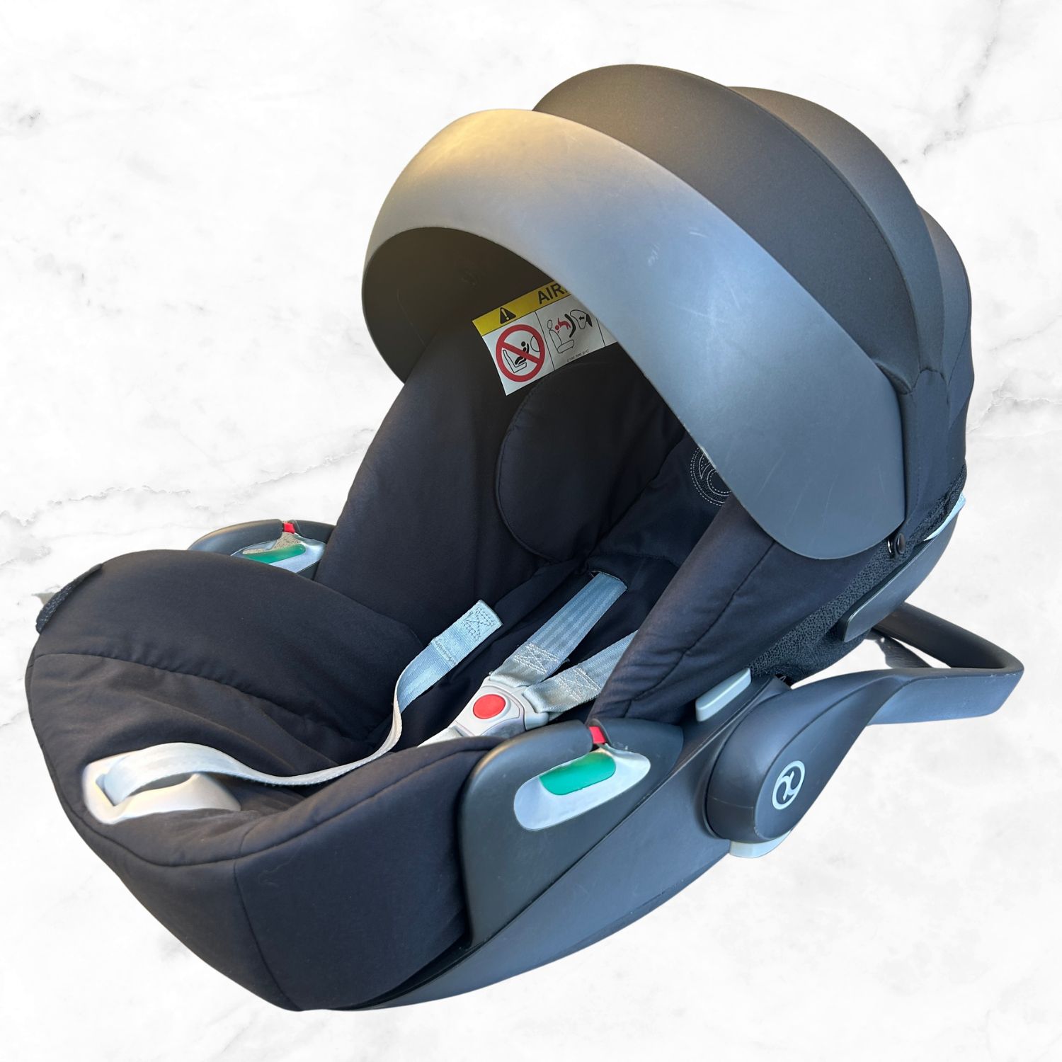 即日発送 Cybex サイベックス Cloud Z2 i-Size クラウドZ2 アイサイズ チャイルドシート ブラック 新生児から４歳頃まで ラクルベビー館