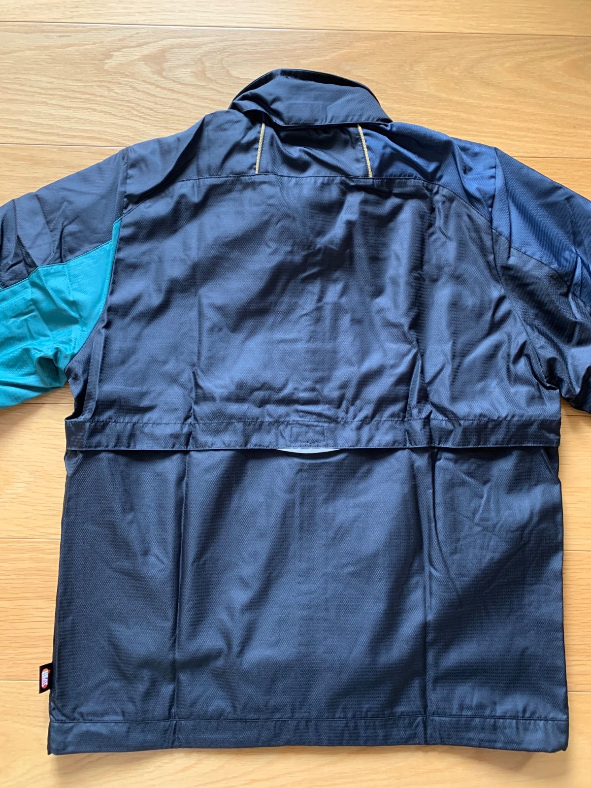 YONEX ウィンドウォーマーシャツ 黒×紺×緑 S