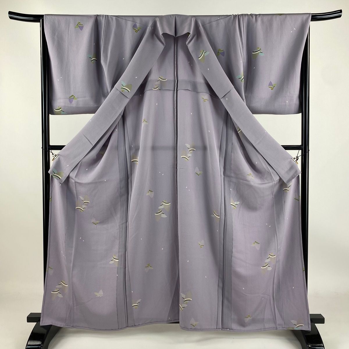 小紋 身丈163cm 裄丈68cm L 単衣 蝶 花びら 縮緬 薄紫 正絹 秀品