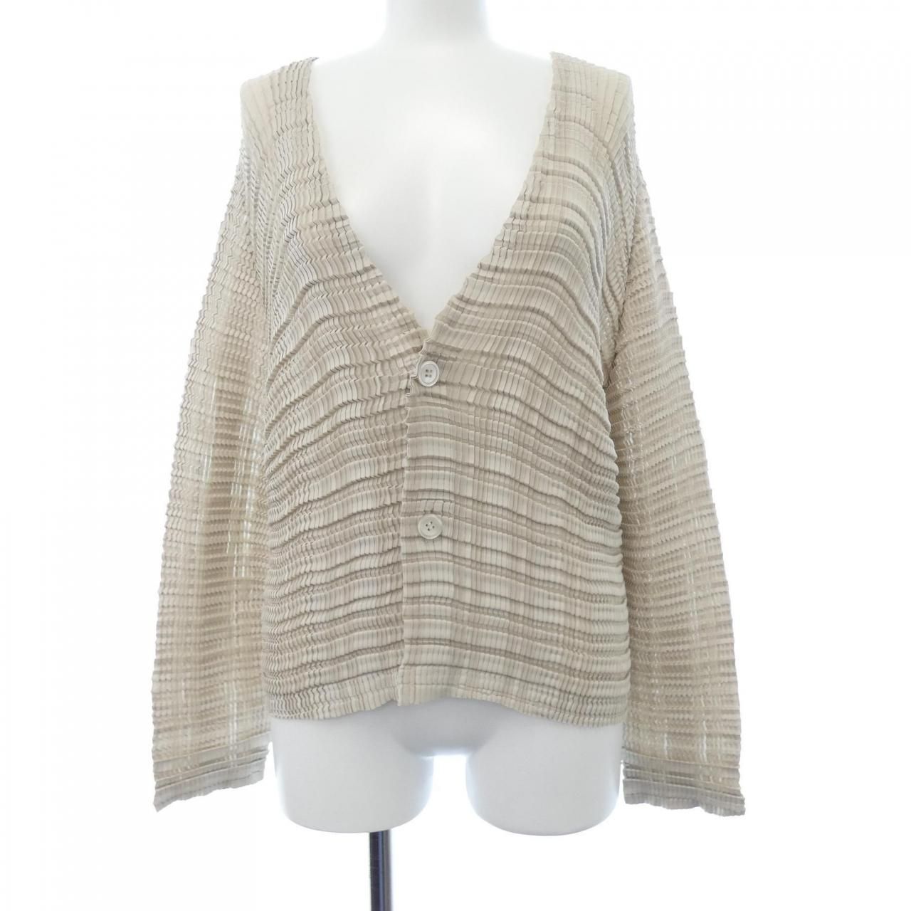 イッセイミヤケ ISSEY MIYAKE カーディガン