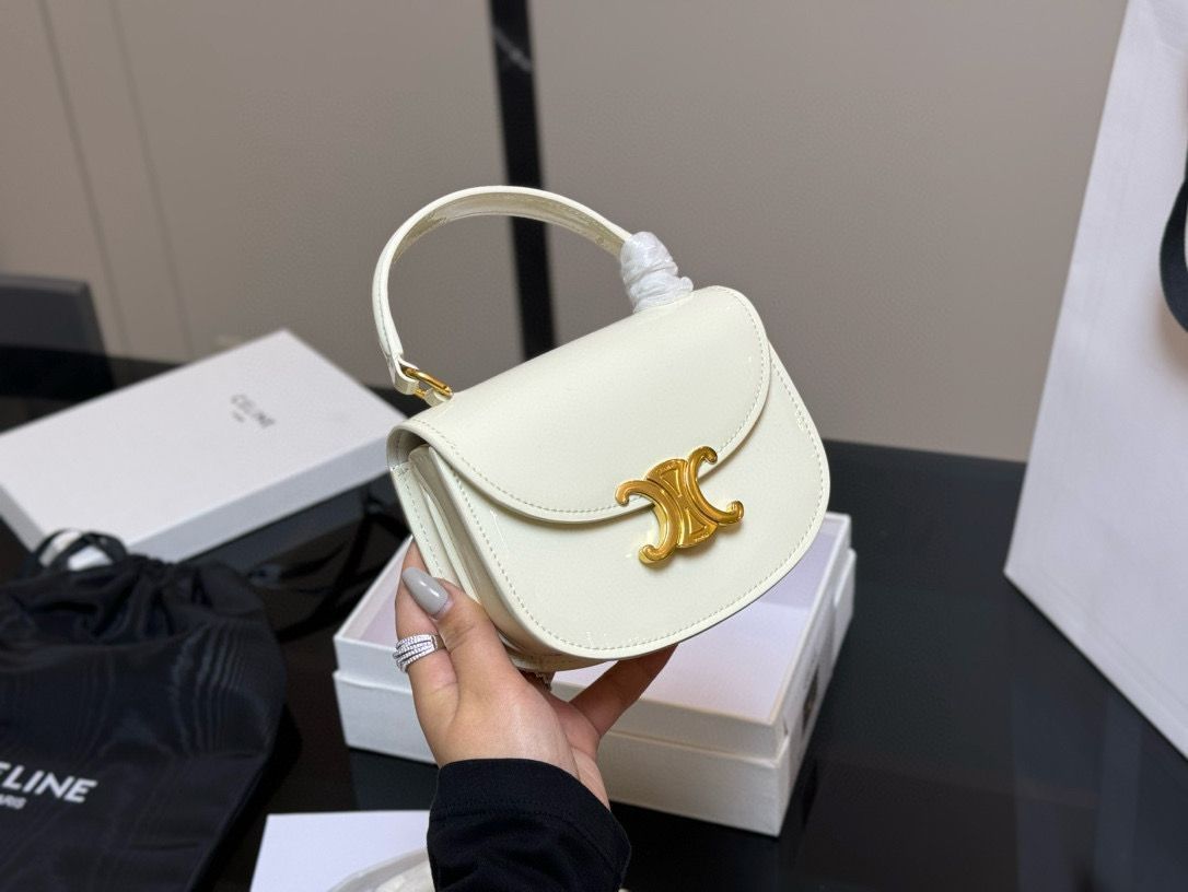 Celine] ベサス トリオンフ ミニバッグ - 専用ボックス付き