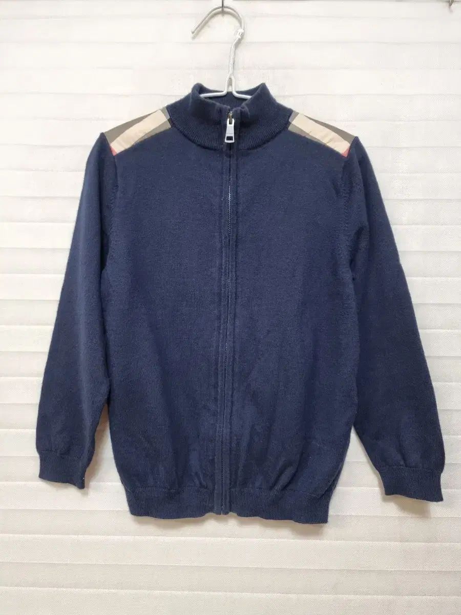 BURBERRY(バーバリー ) キッズ ニット ジップアップジャンパー サイズ 110 ( 5 6 三)