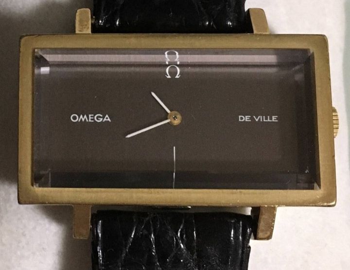 ☆稼動品☆OMEGA オメガ Ω/De Ville デビル☆横長ケース☆カットガラス