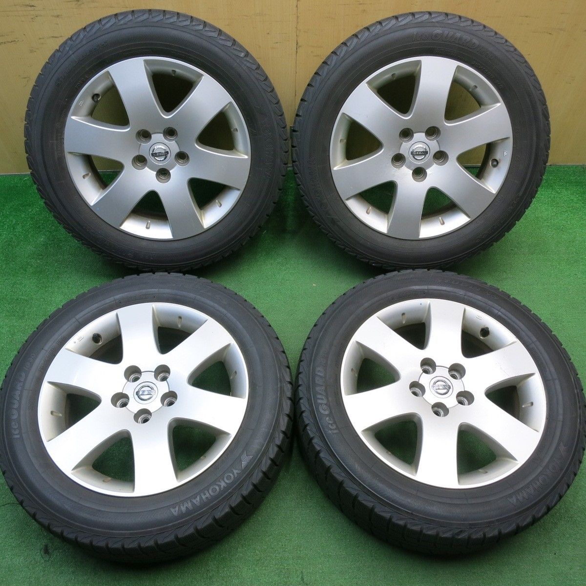 日産 デュアリス 純正17インチアルミ ＆ 215/60R17タイヤ ４本セット タイヤ訳あり ☆ 215⁄60R17 日産デュアリス 純正17インチアルミタイヤ ☆