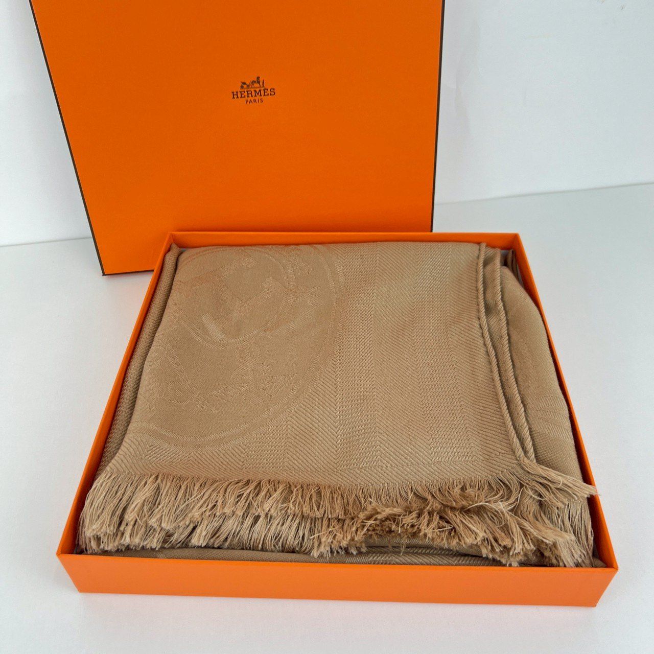 ストール ニュー