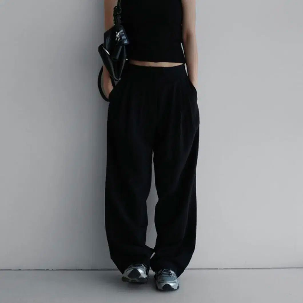 Laroom コールドパンツ 黒 S ／ Long LAGUA GEM | CORDUROY LOOSEY