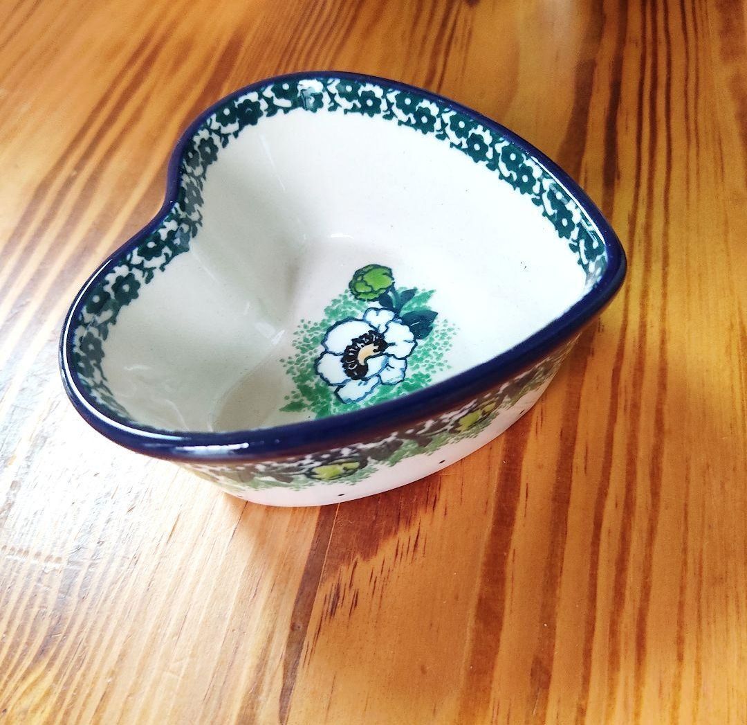 新品 ポーランド食器 取っ手付きボウル ツェラミカ 水色と青色のお花の総柄