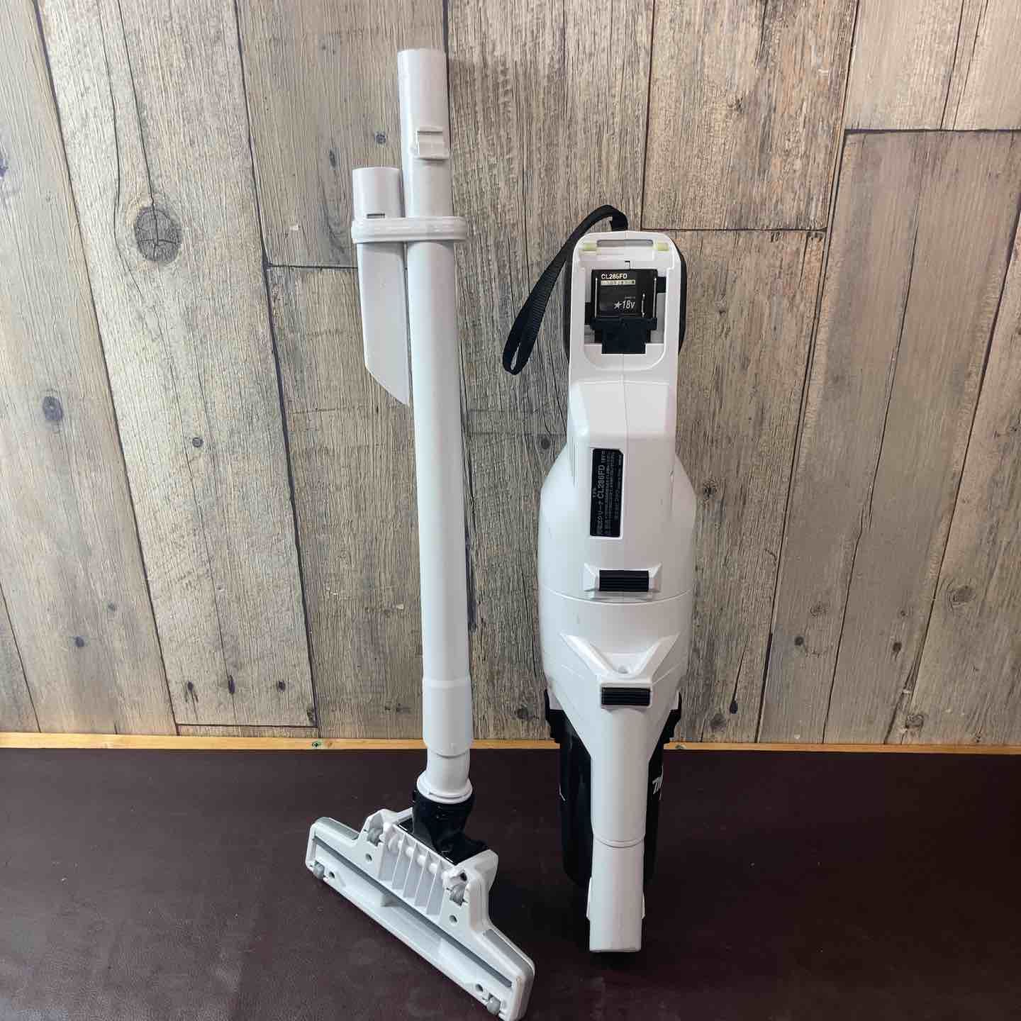 中古品】マキタ(makita) コードレスクリーナー CL286FDZW 掃除機【東大