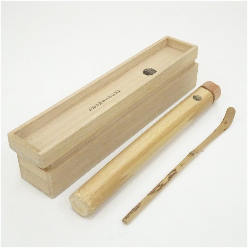 明治神宮本殿材 竹茶杓（共箱） 茶道 茶道具 おしゃれ 抹茶 茶しゃく