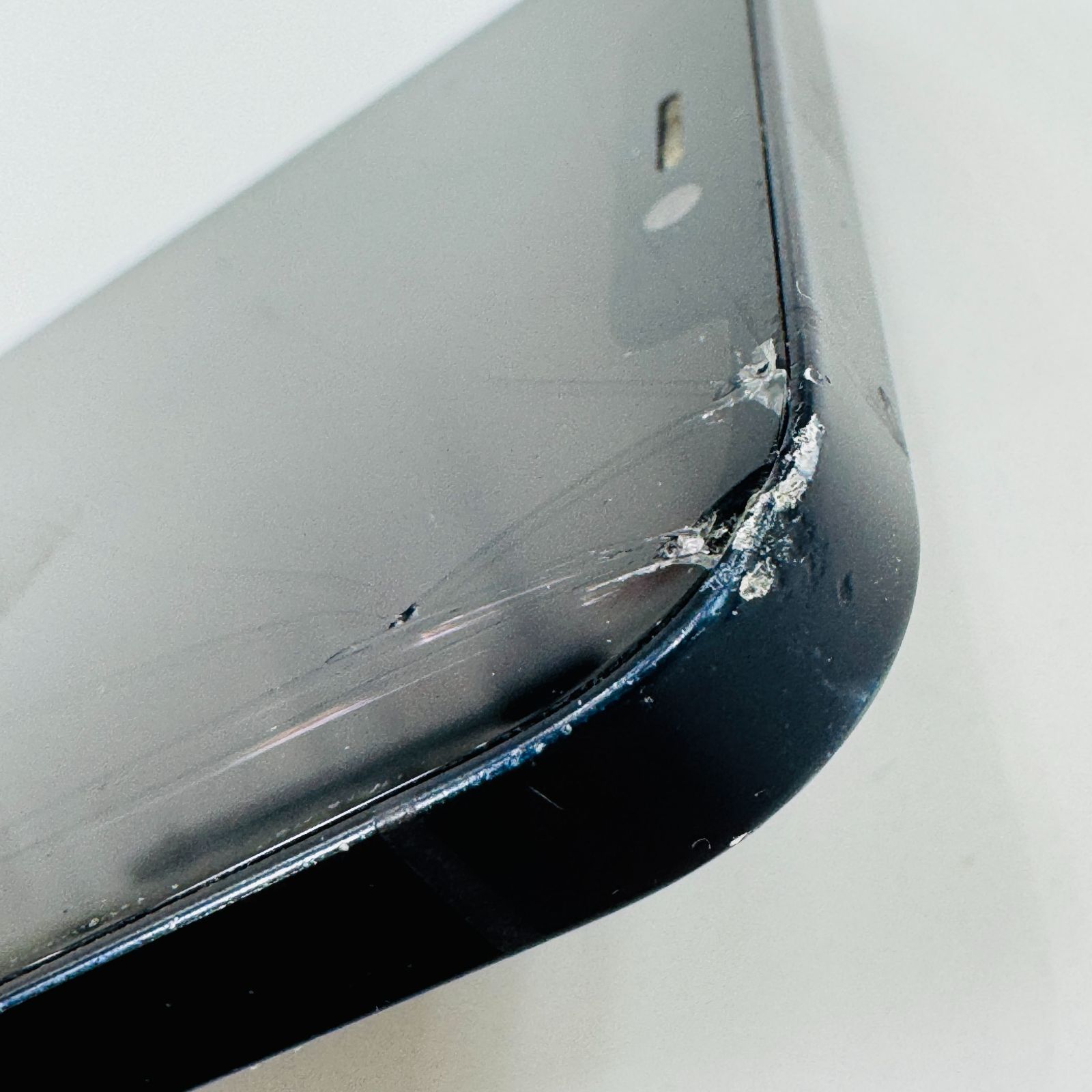 A【訳あり】iPhone12 64GB 人気 ブラック 画面割れあり フェイスロック