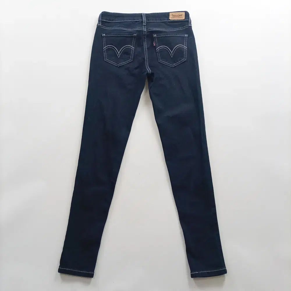 LEVI S リーバイス デニム サイズ 25 スキニージーンズ インディゴブルーデニム デニムパンツ レディース A5694