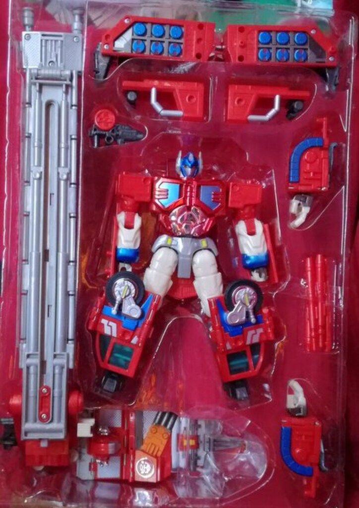 トランスフォーマー カーロボット C-001 スーパーファイヤーコンボイ