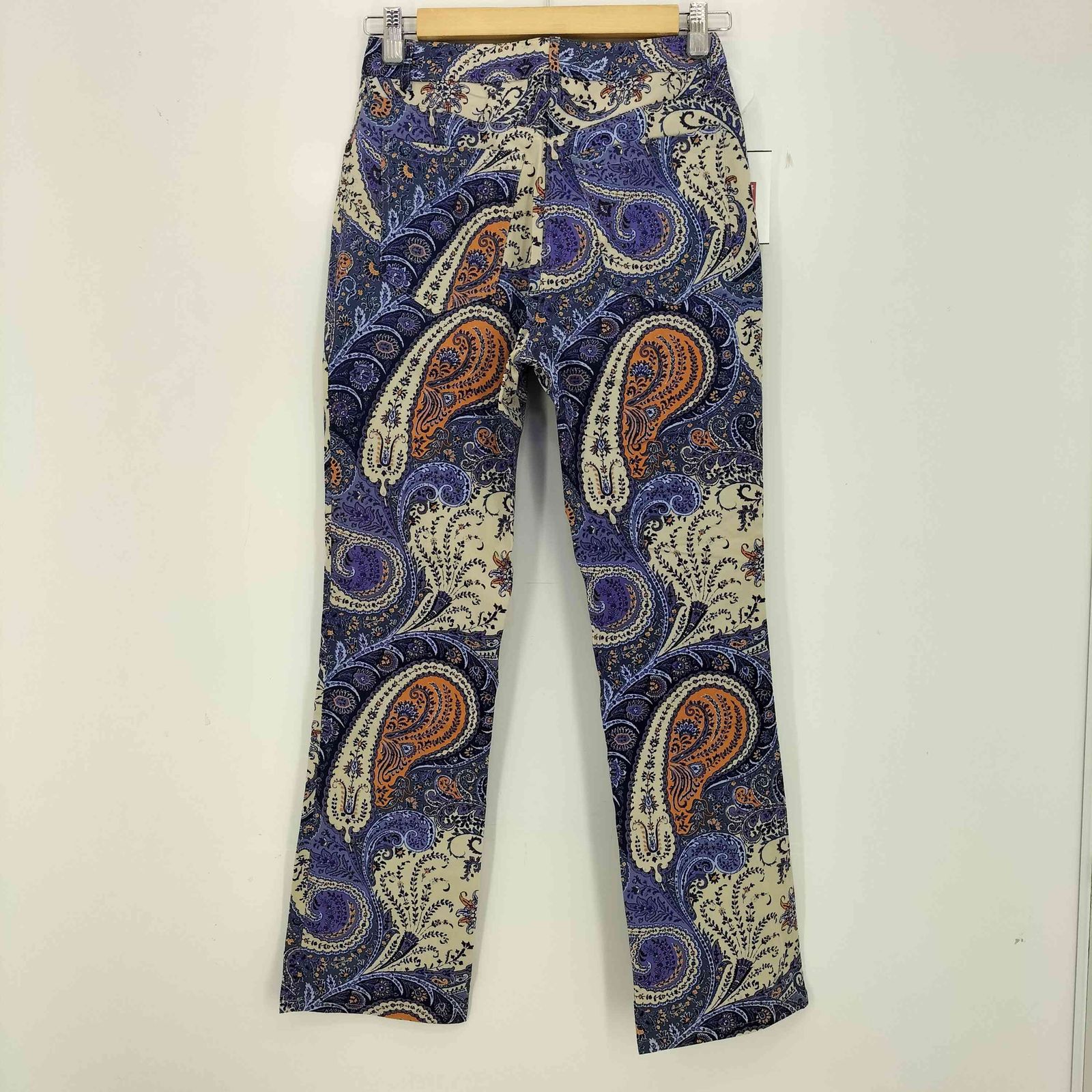 ETRO エトロ パンツ サイズ40 イタリー製 グリーン総柄レディース 未使用 ETRO エトロ パンツ サイズ40 イタリー製 グリーン総柄