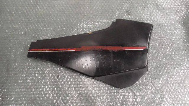VT250F　MC08-1023xxx　の　サイドカバー　右　:#1730251224
