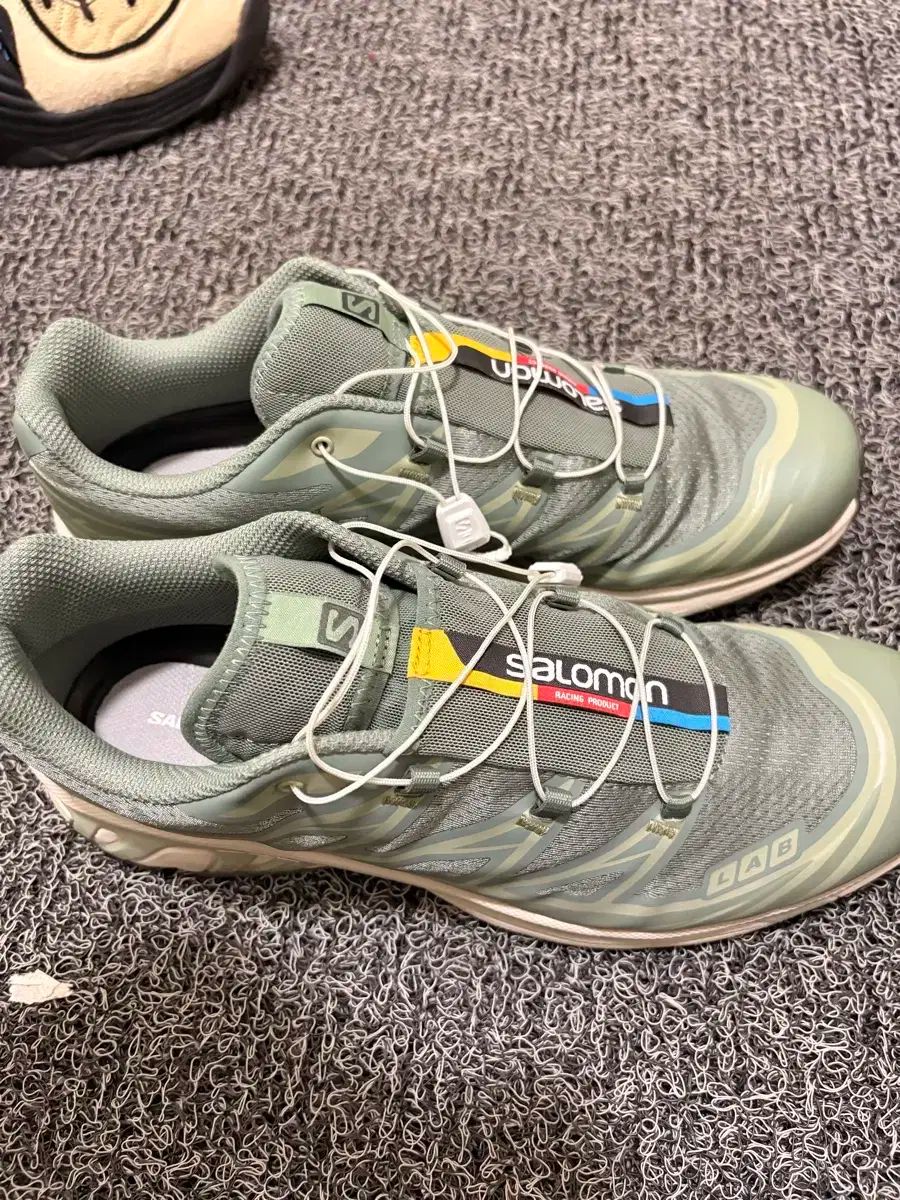 SALOMON サロモン XT ー 6 デザート セージ 295