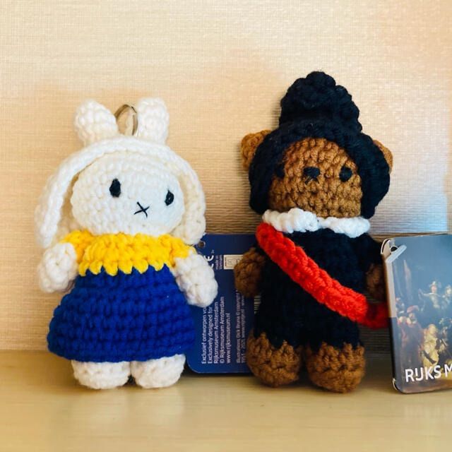 ミッフィーとボリス【あみぐるみジャストダッチ】キーハンガーキーホルダー2点ミルクメイド夜警 miffy boris - メルカリ