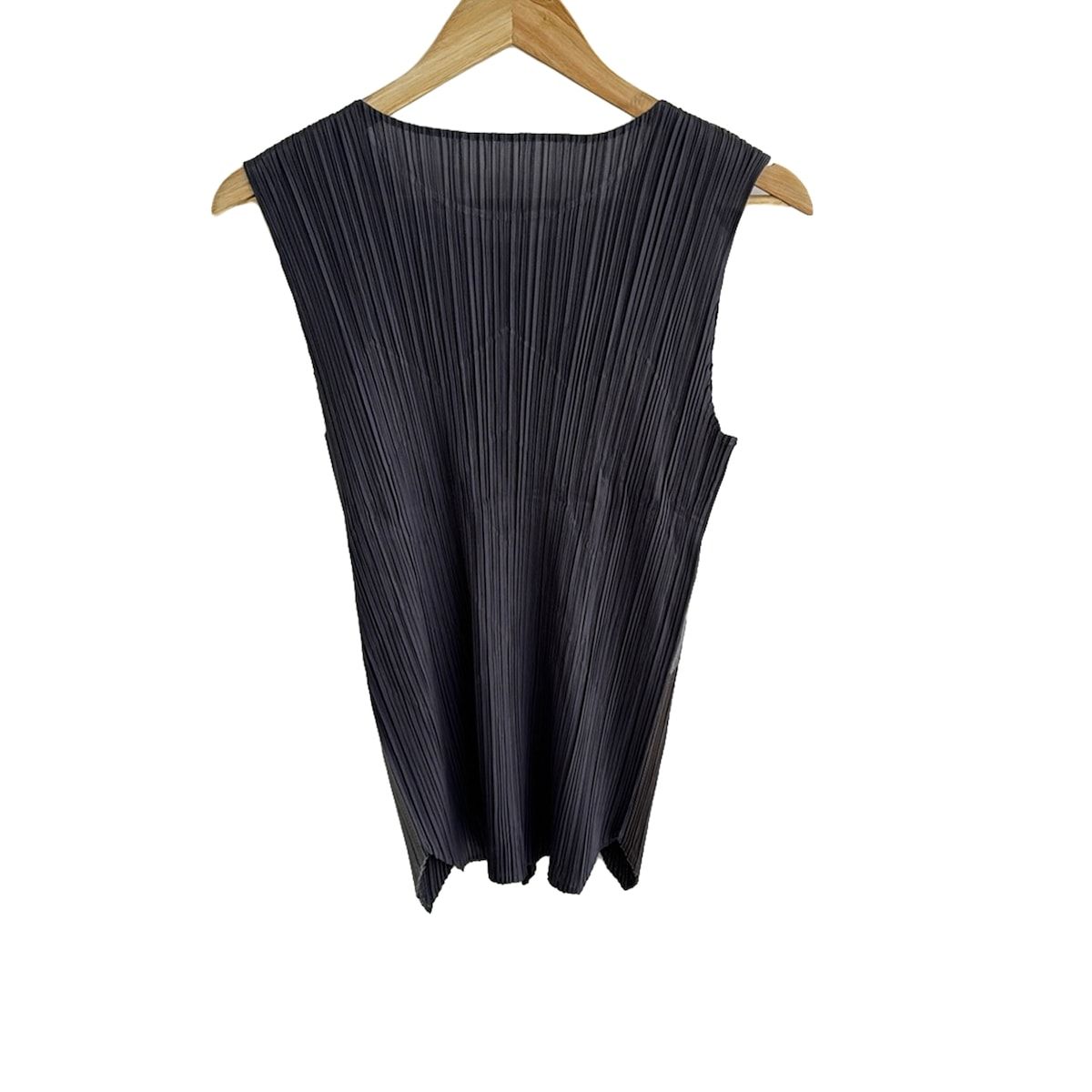 PLEATS PLEASE(プリーツプリーズ) ノースリーブカットソー サイズ3 L 