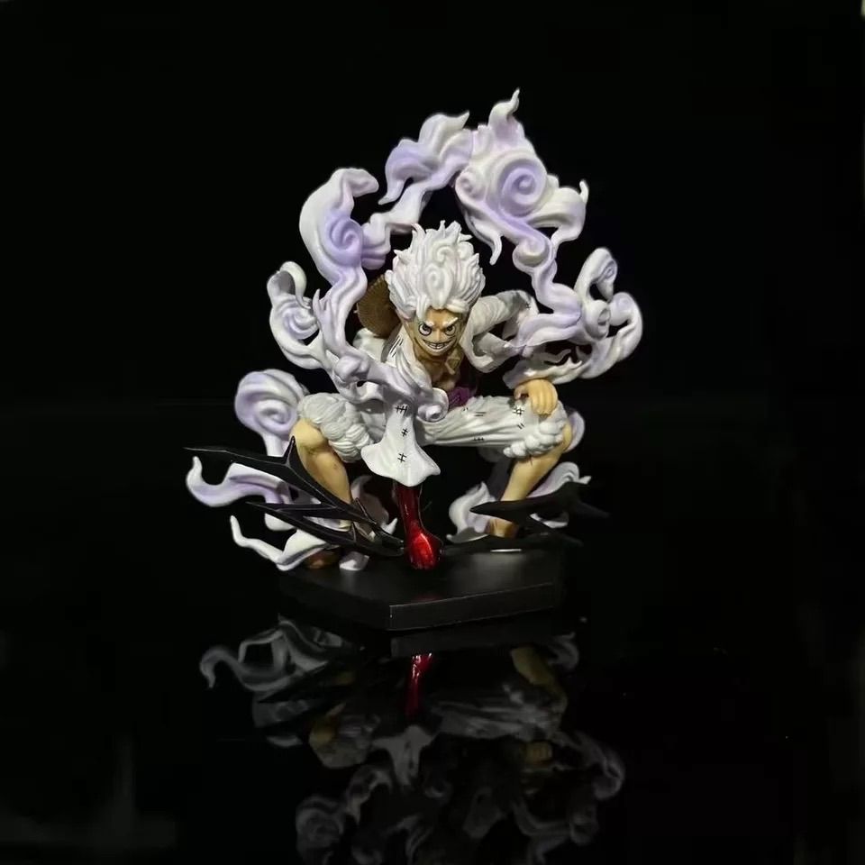 海外限定激レア！激安出品！ニカルフィ フィギュア ワンピース