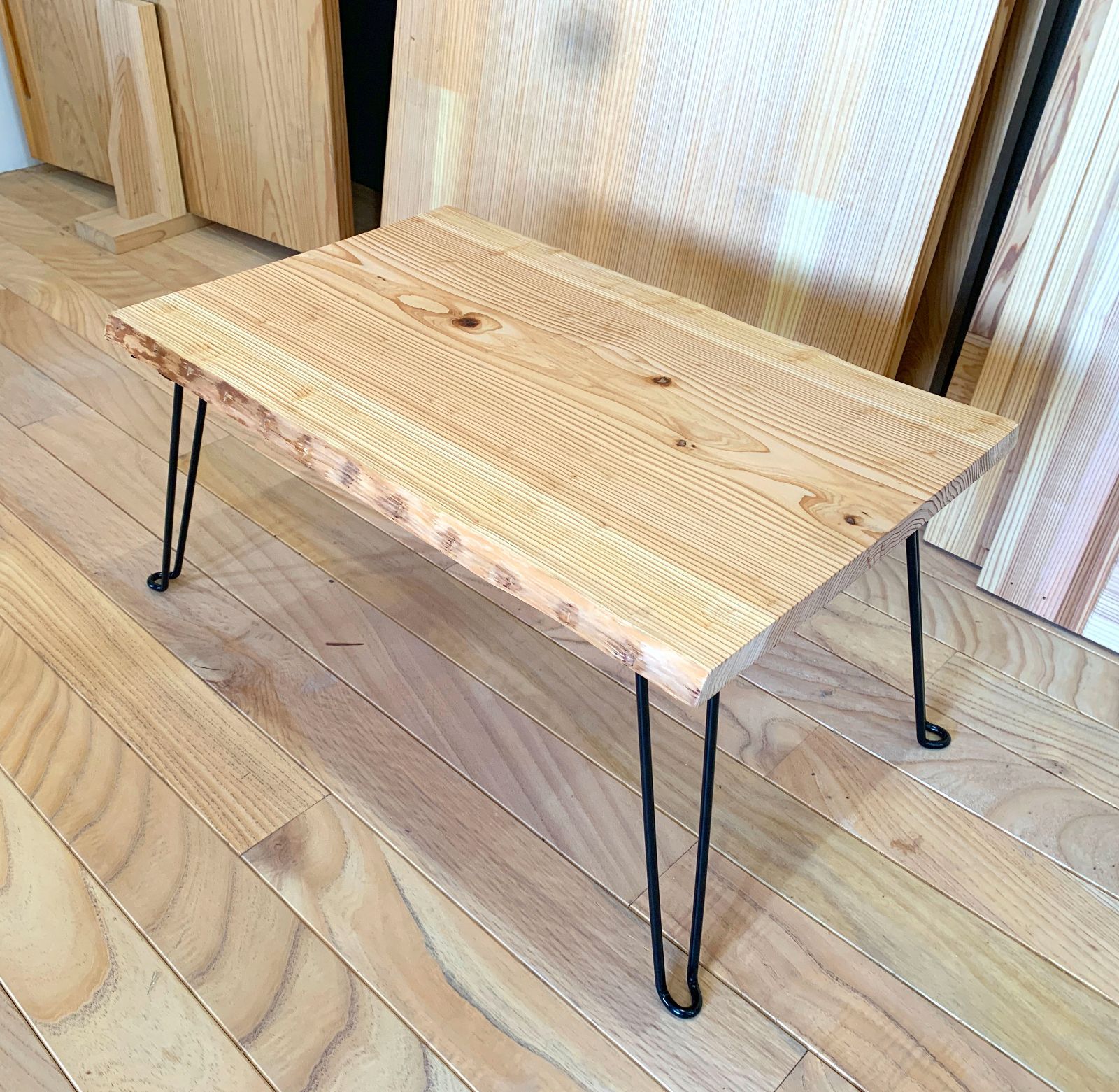 杉一枚板の折りたたみテーブル ちゃぶ台 T140