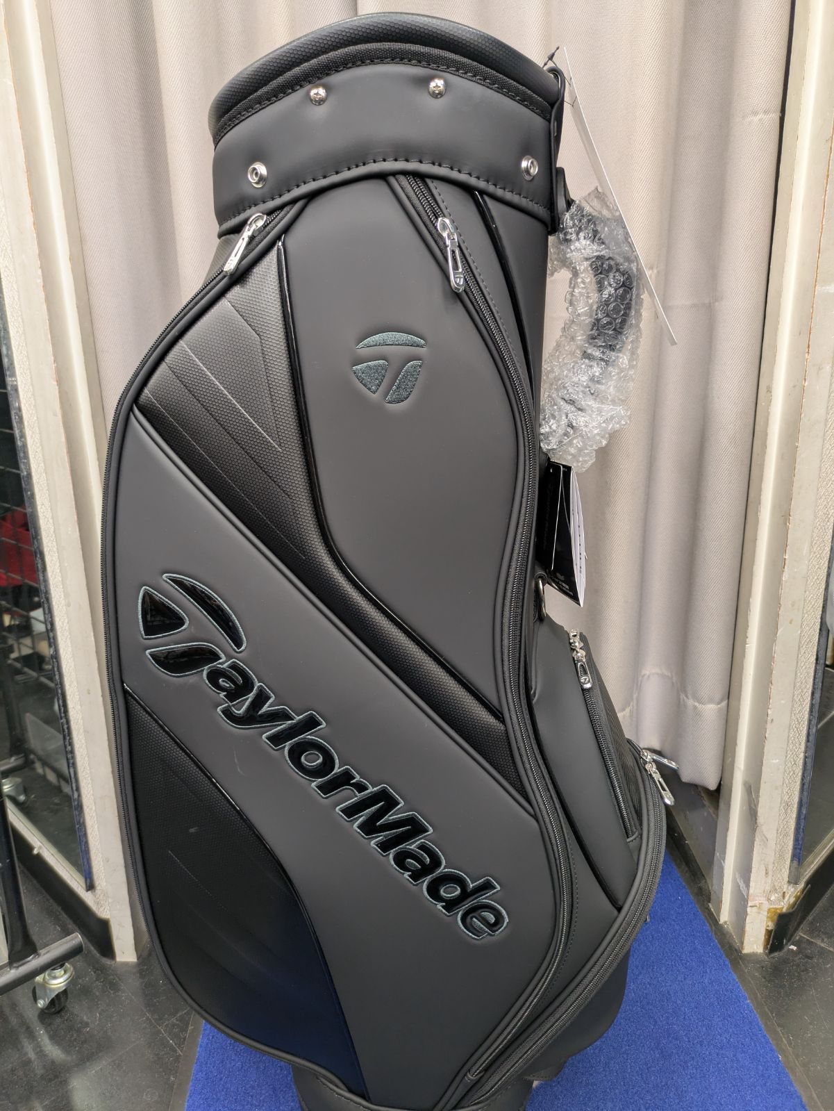 【新品】テーラーメイド スポーツモダン キャディバッグ ゴルフバッグ ブラック スポーツモダン キャディバッグ｜BAG | TaylorMade Golf