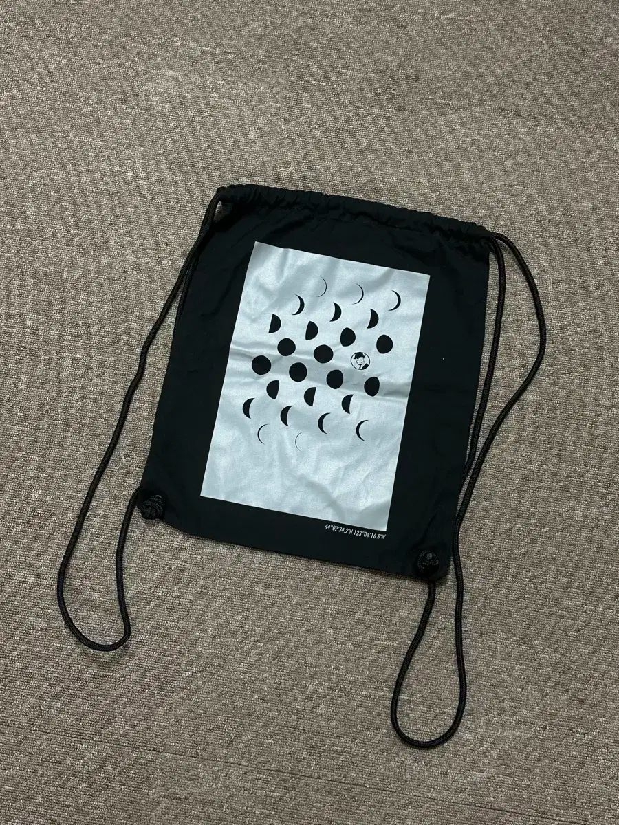 ムーンレーサー ストリングバッグ
