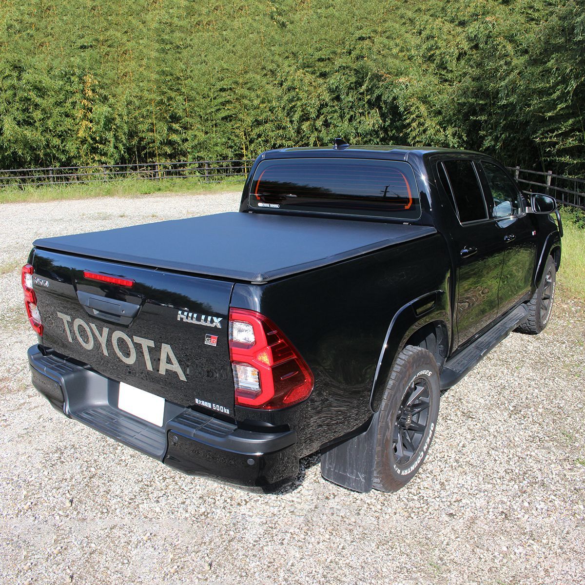 トヨタ ハイラックス GUN125 トノカバー HILUX 荷台 ガード 雨除け