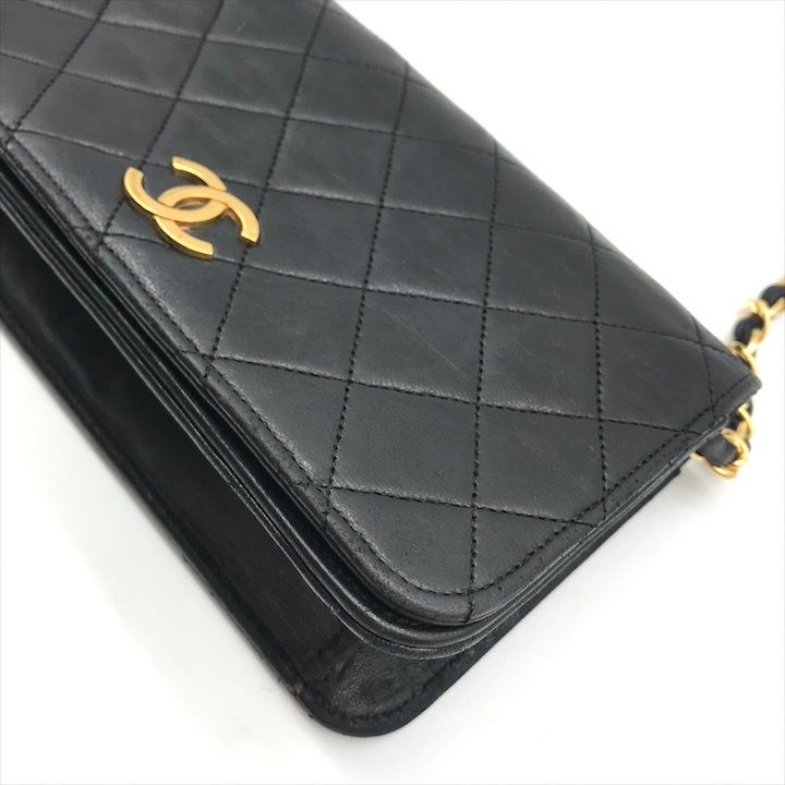 【美品】CHANEL シャネル 名刺入れ マトラッセ ブラック ラムスキン CHANEL （中古）シャネル マトラッセ 25 2way Wフラップ W