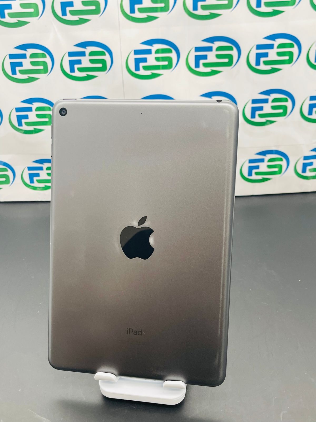 人気品！ iPad mini Wi-Fi 第五世代 64GB スペースグレー iPad mini5 Wi-Fi 64GB スペースグレー iPad mini Wi‑Fiモデル 512GB