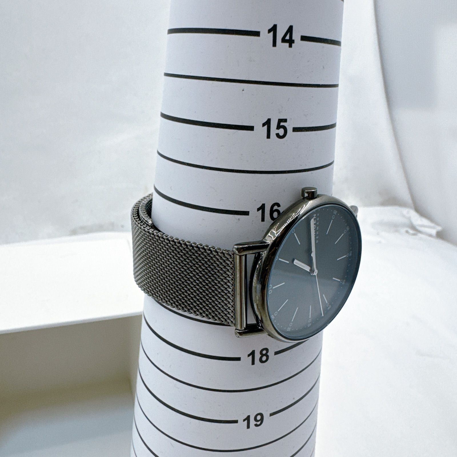 美品 SKAGEN スカーゲン 腕時計 SIGNATUR クオーツ 40mm ブラック 