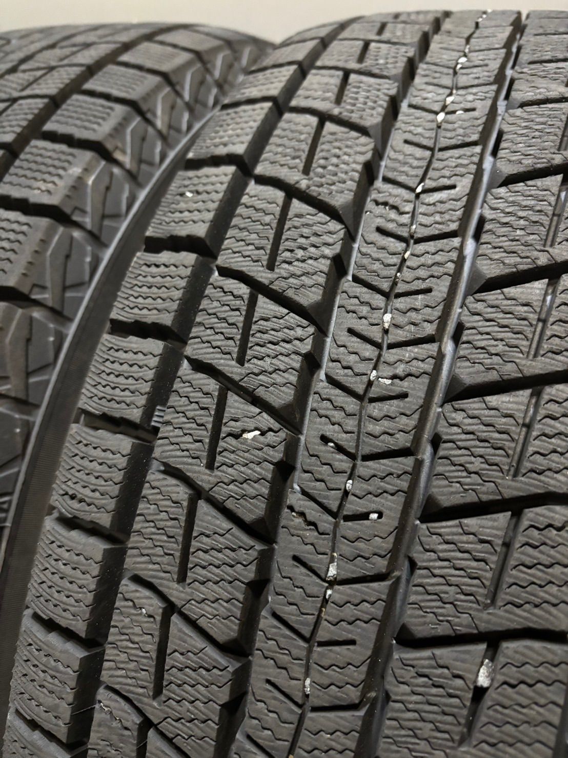 【2025年新作】 225 65R17 DUNLOP WINTER MAXX SJ8 23年製 スタッドレス 4本 ダンロップ ウィンターマックス ハリアー RAV4 エクストレイル 南7-K334