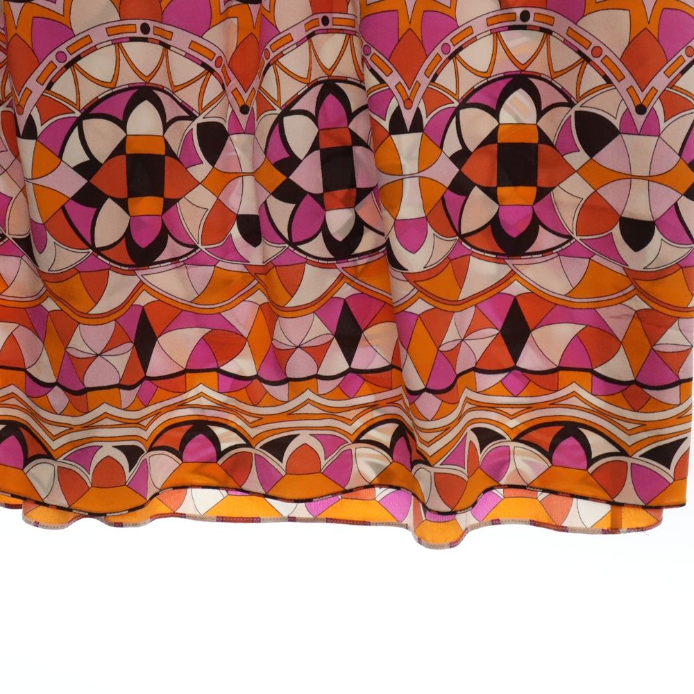 美品　エミリオプッチ総柄フレアスカート EMILIO PUCCI (エミリオプッチ) ジオメトリック総柄プリント