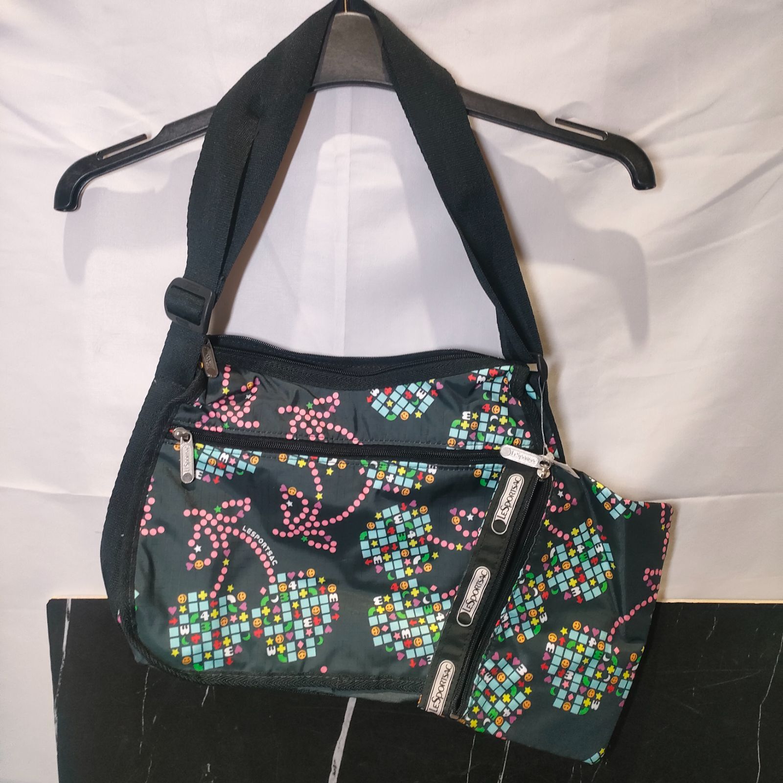 4【新品未使用】レスポートサック LeSportsac ポーチ 付き ショルダー 