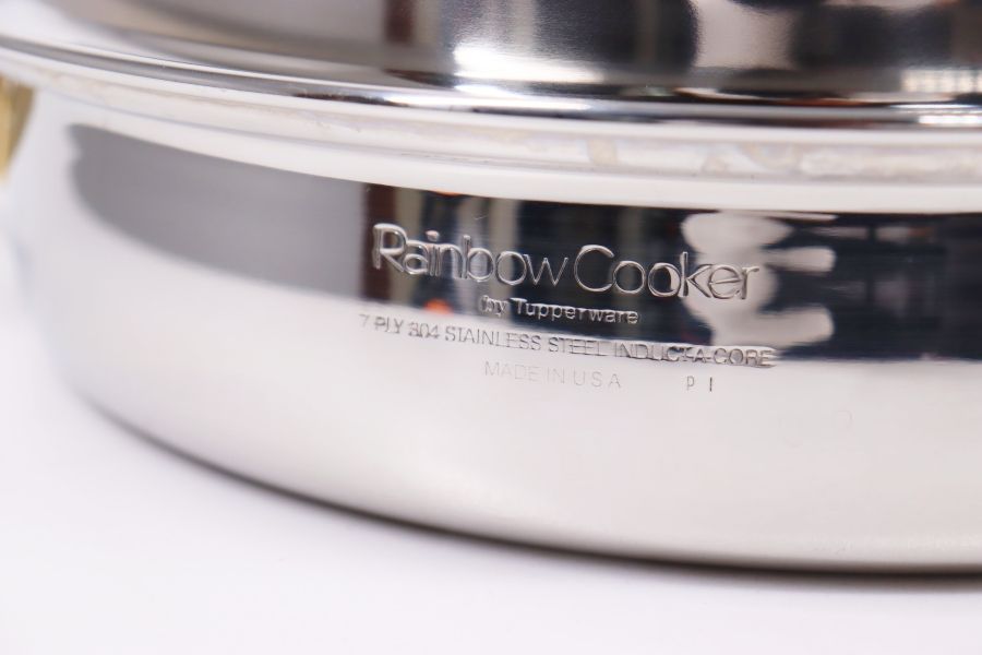 新品未使用 タッパーウェア　レインボークッカー　両手26㎝浅鍋3.3L 新品・未使用】タッパーウェア レインボークッカー 両手鍋 26cm 浅型
