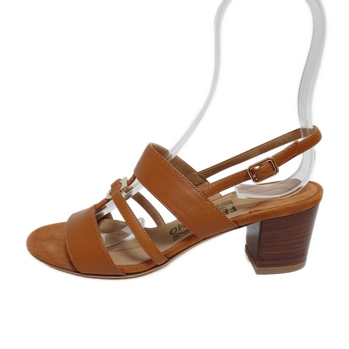 FERRAGAMO|SalvatoreFerragamo サルバトーレフェラガモ サンダル 5 1|2Ｂ レディース - ライトブラウン ガンチーニ レザー