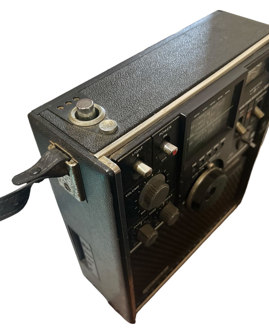 【後期型】SONY ICF-5900 ラジオ ソニー ICF-5900 前期型｜SONY ソニー ICF-5900 スカイセンサー 5バンドマルチ