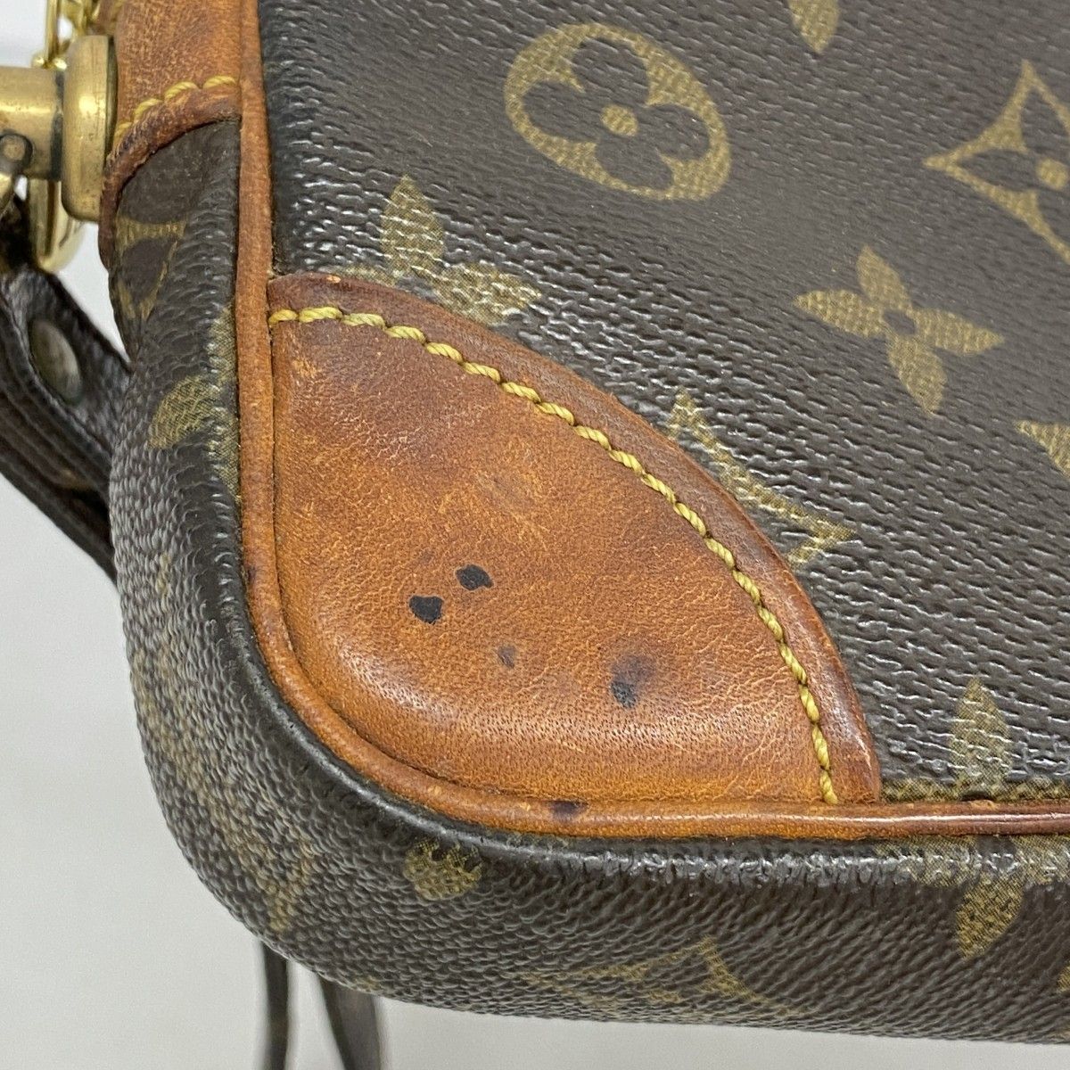 クラッチバッグ モノグラム