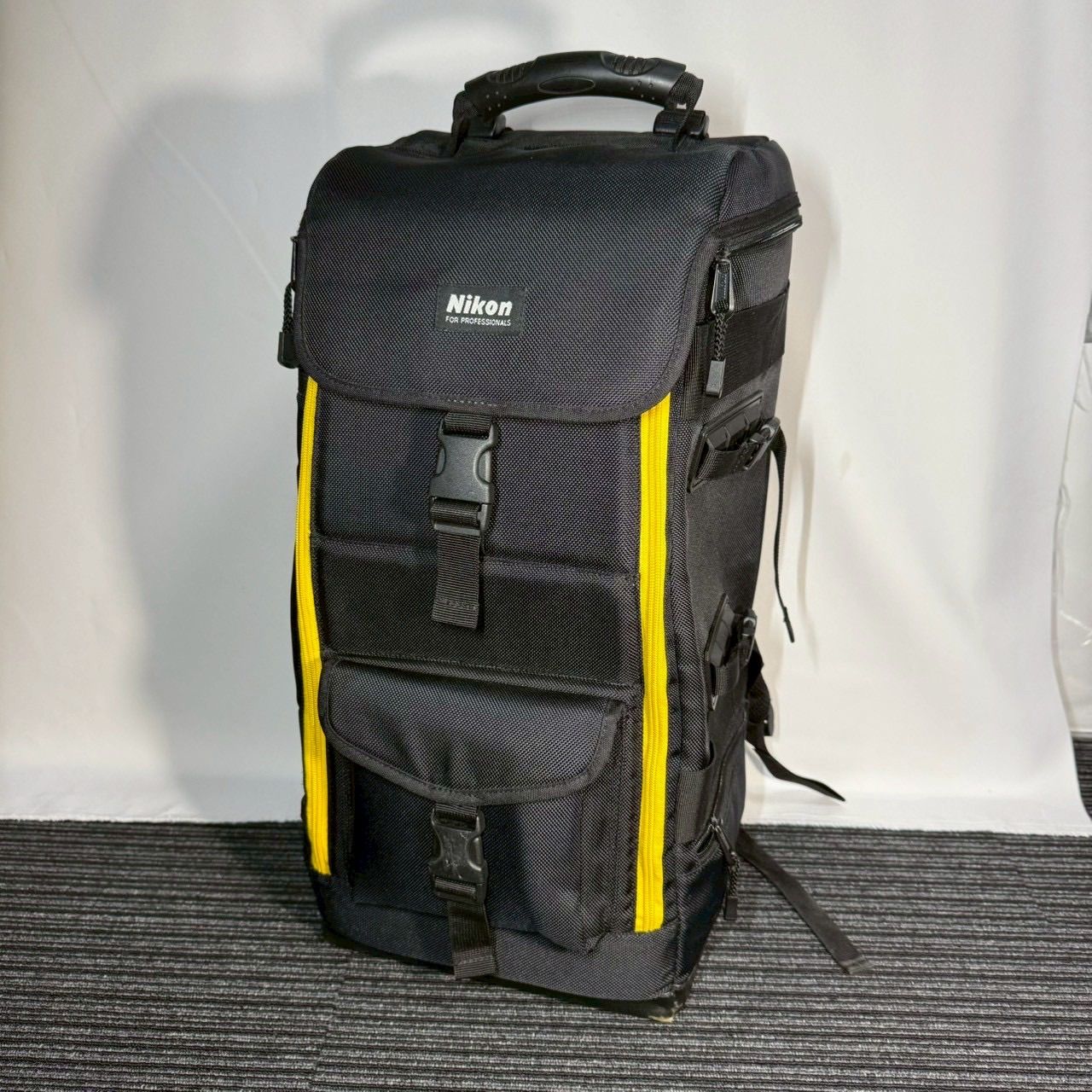 ぜ-21 Nikon カメラバックパック 600II 超望遠レンズ